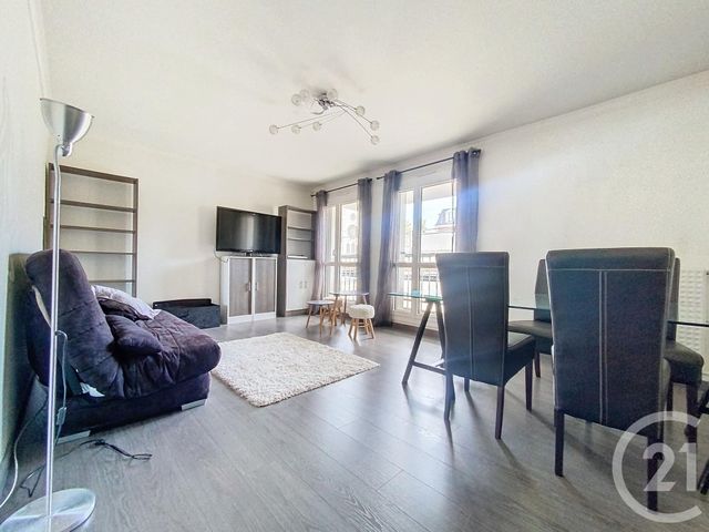 Appartement F3 à louer - 3 pièces - 73.8 m2 - CHALONS EN CHAMPAGNE - 51 - CHAMPAGNE-ARDENNE - Century 21 Martinot Immobilier